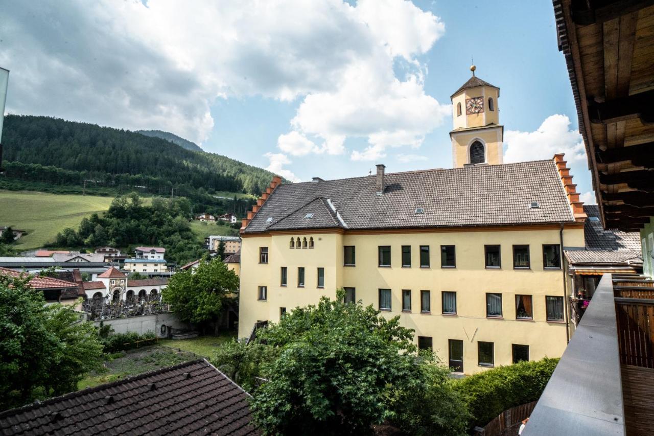 Aktiv Hotel Zur Rose Am Brenner Steinach am Brenner Exterior photo